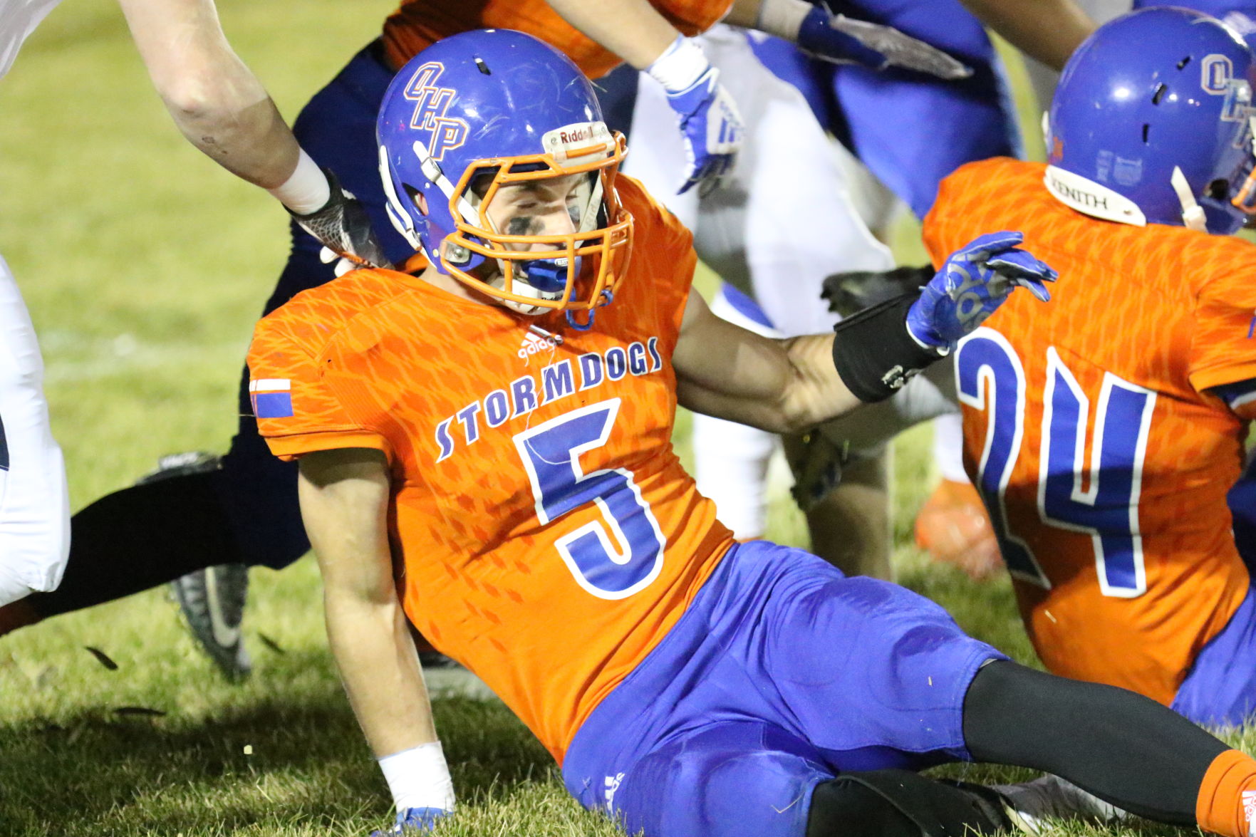 Cross County vs. Osceola High:Plains football 18.JPG